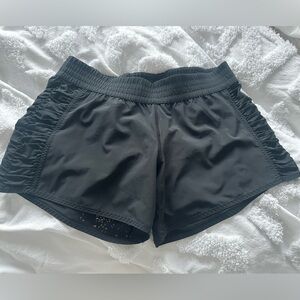 Lululemon reversible shorts size 8